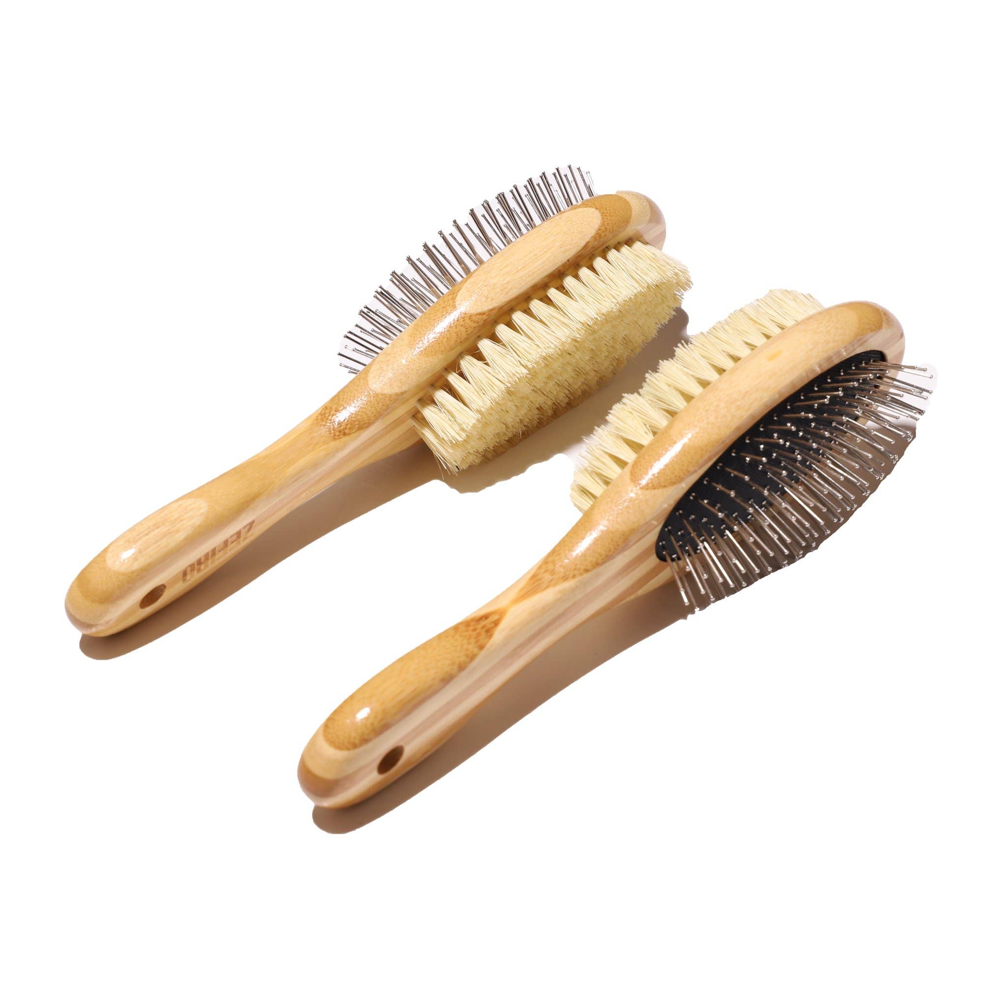 Two wooden pet grooming brushes with bristle and rubber的一面 on a white background