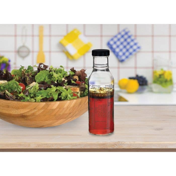 Salad Dressing Mixer with 8 Recipes - 13oz