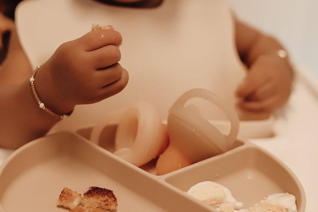 Baby Plate with Suction and  Divided Portions (Oatmeal)