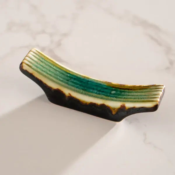 Midori Kanyu Porcelain Chopsticks Rest 2.5"L