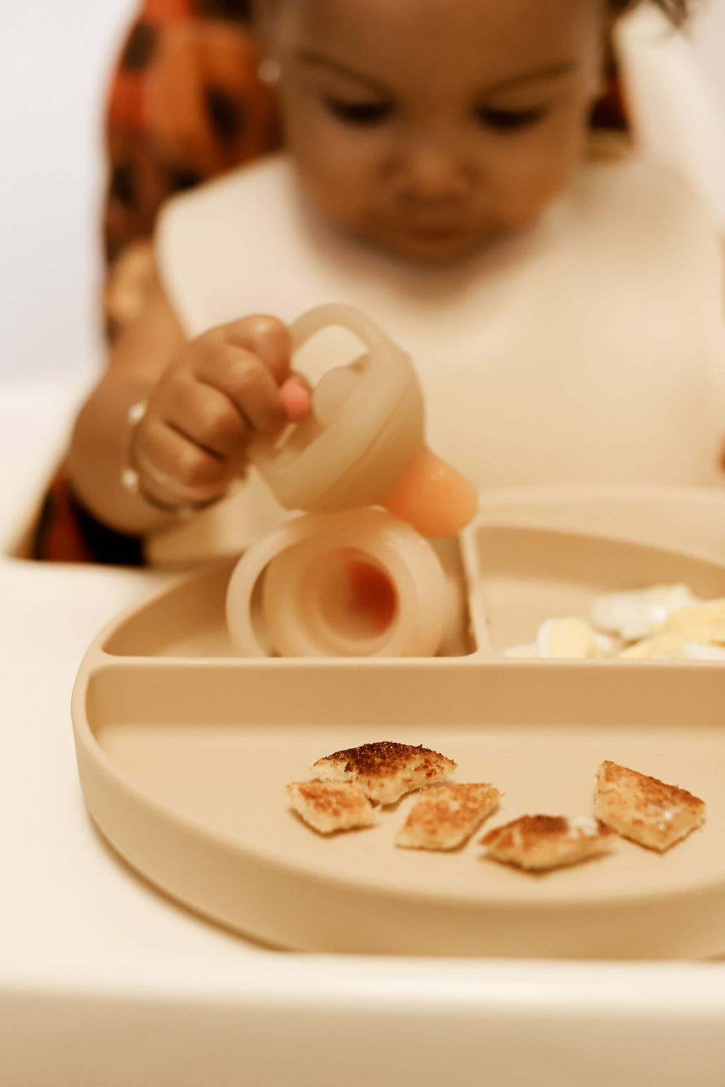Baby Plate with Suction and  Divided Portions (Oatmeal)